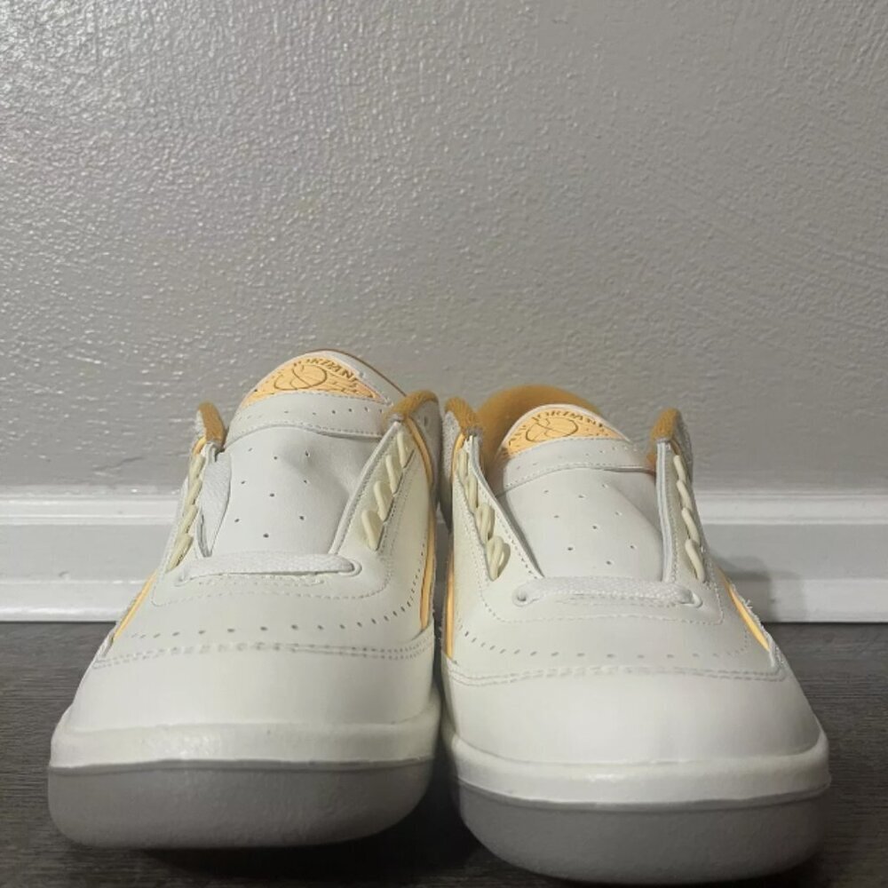 Nike Air Jordan 2 Retro Low Sail/Melon-Light Curry Mens Shoe Size 9.5 DV9956 118 - Picture 2 of 11